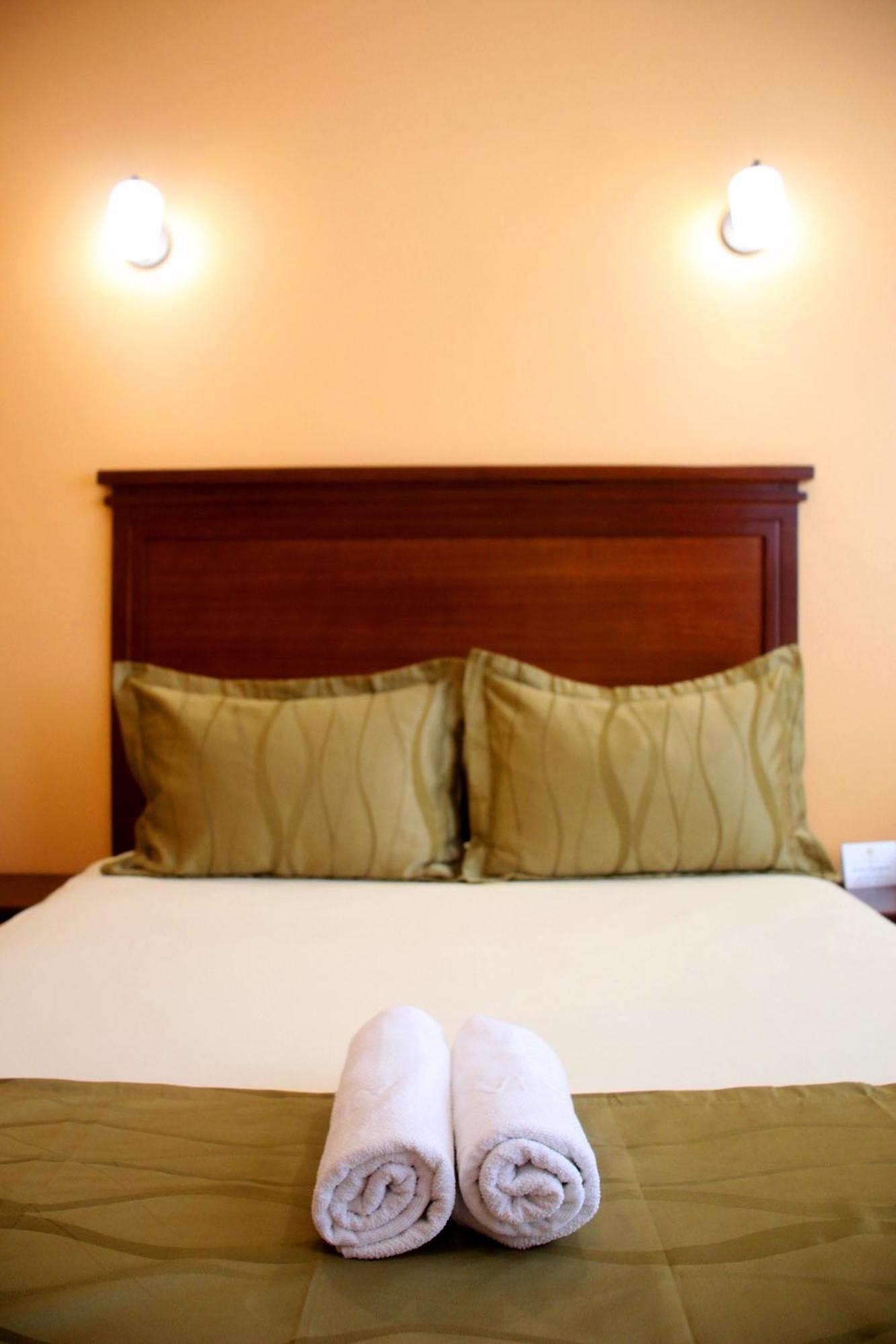 Hostal California Inn Γκουαγιακίλ Εξωτερικό φωτογραφία